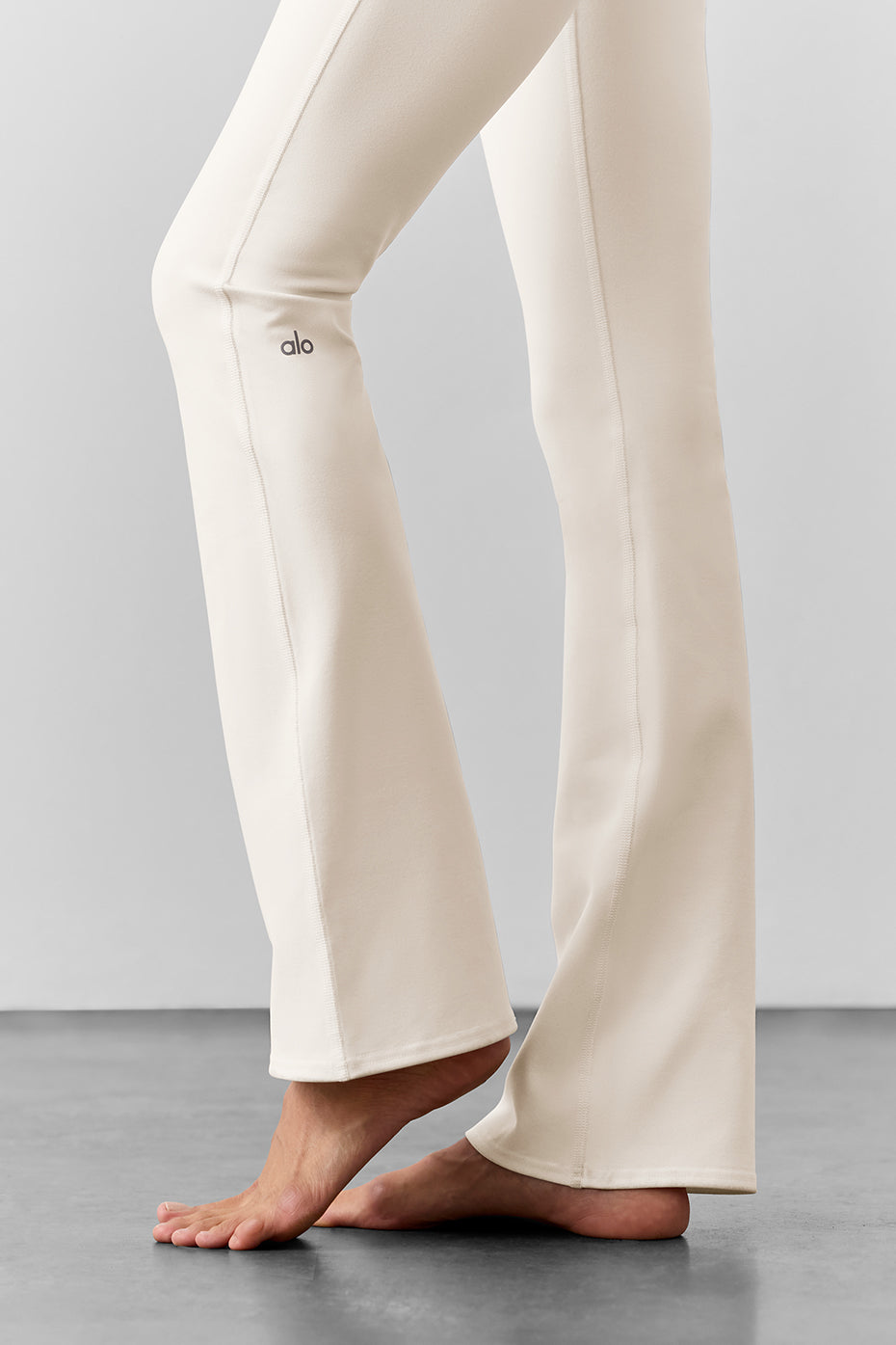 Airbrush High-Waist Bootcut Legging - Ivory
